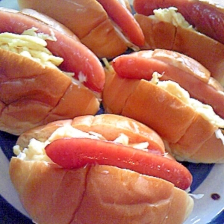 ウインナーと玉子のロールパン レシピ 作り方 By Ta16 楽天レシピ